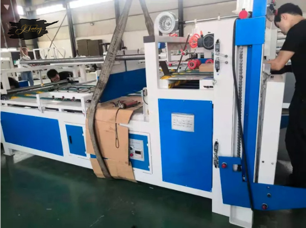 Corrugated Cardboard Semi Auto Folding Gluing Machiine for Carton